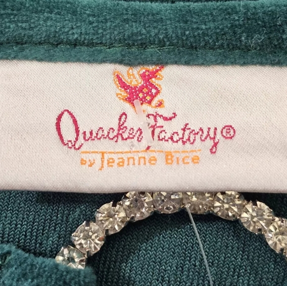Women's XL Quacker Factory Keyhole Velour Tunic Rhinestone Holiday Blouse New wt - Picture 8 of 11